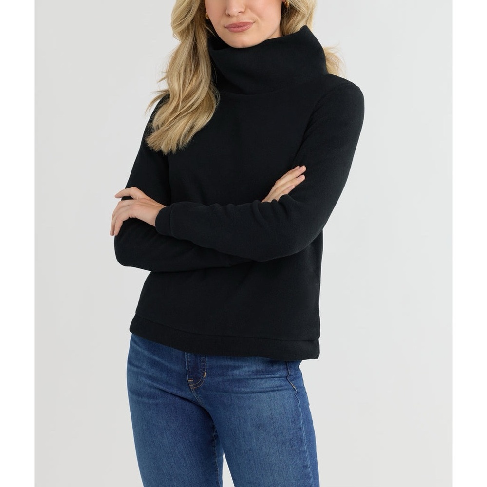 DUDLEY STEPHENS
Vello Fleece Park Slope Turtleneck